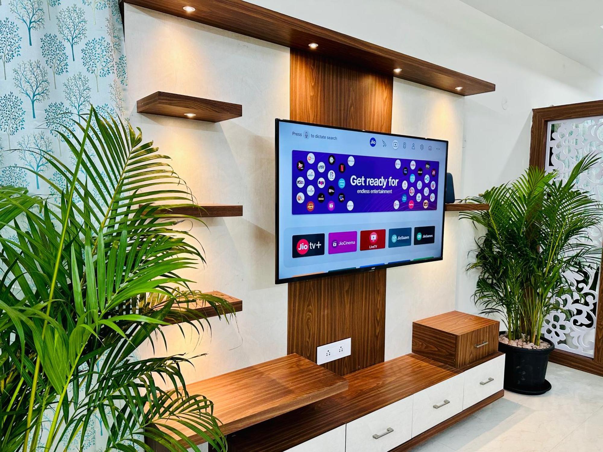 Truelife - 3Bhk Luxury Suites - Ps4 Veg Restaurant, On The Way To Balaji Temple - 2500 Sft Large Signature Apartments - Modular Kitchen - Super Fast Wifi, Smart Tv, 250 Jio Channels - Parking - Easy Access To All Temples - Top Service With Lots Of Lo Tirupati Dış mekan fotoğraf