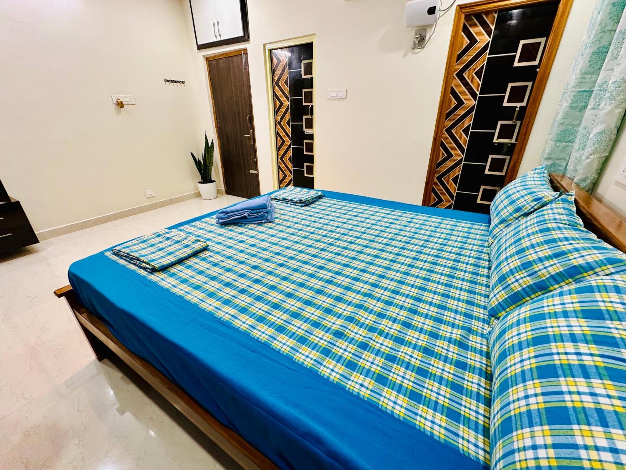 Truelife - 3Bhk Luxury Suites - Ps4 Veg Restaurant, On The Way To Balaji Temple - 2500 Sft Large Signature Apartments - Modular Kitchen - Super Fast Wifi, Smart Tv, 250 Jio Channels - Parking - Easy Access To All Temples - Top Service With Lots Of Lo Tirupati Dış mekan fotoğraf